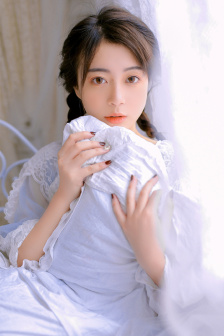 靖王世子小妾